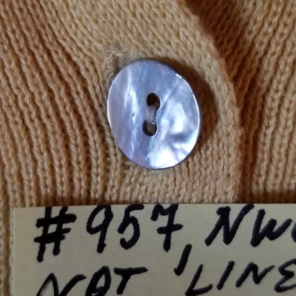 #957 NWOT Takeout NY Cotton Cardigan S MOP buttons - Picture 9 of 9